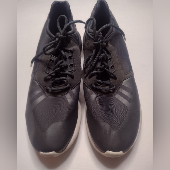 Adidas Men's Sneakers Shoes 6.5 Lace Up Workout Activewear Running B6 - Picture 1 of 5